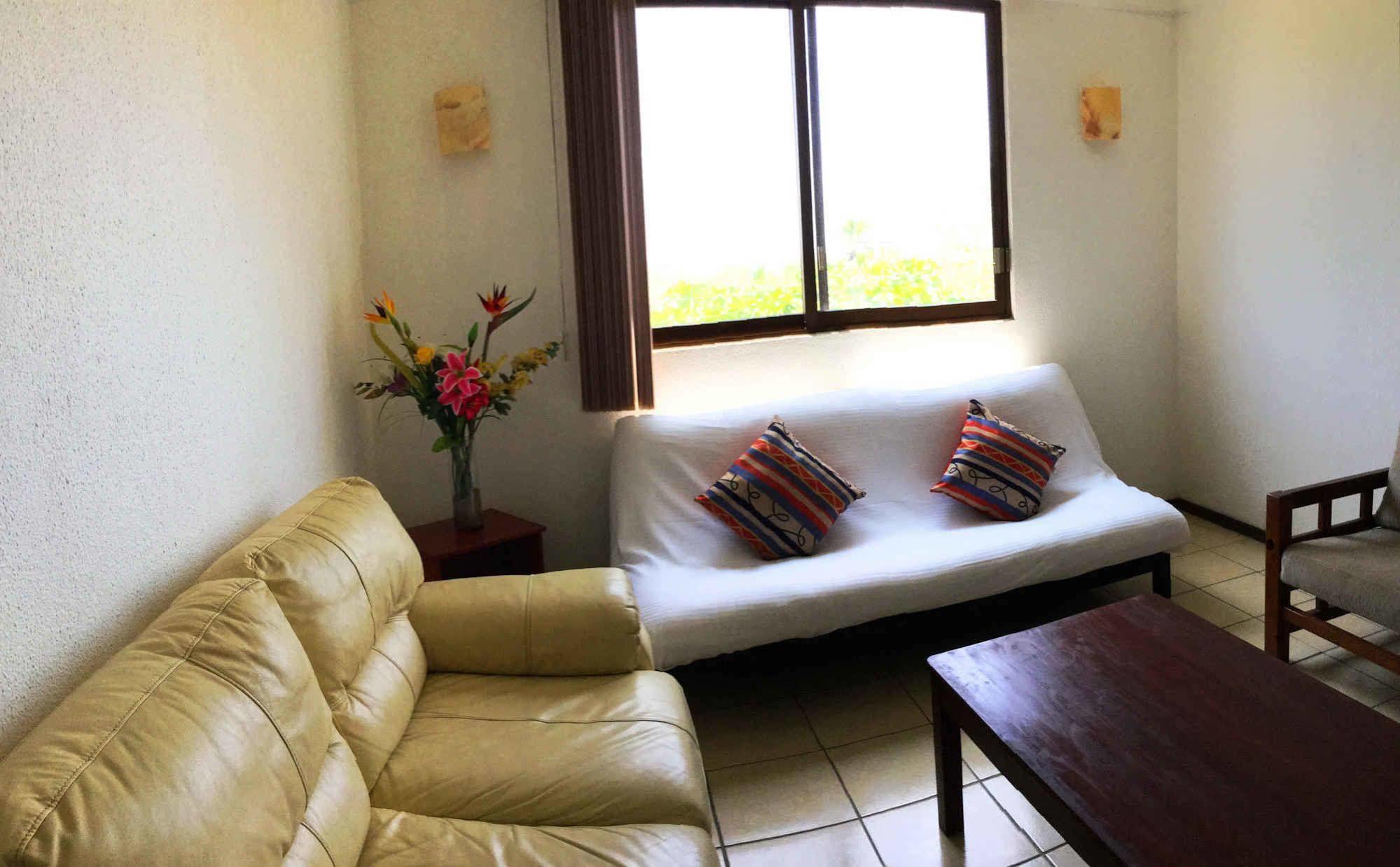 Quinta Carrizalillo Hotel ปูแอร์โตเอสกอนดิโด ภายนอก รูปภาพ